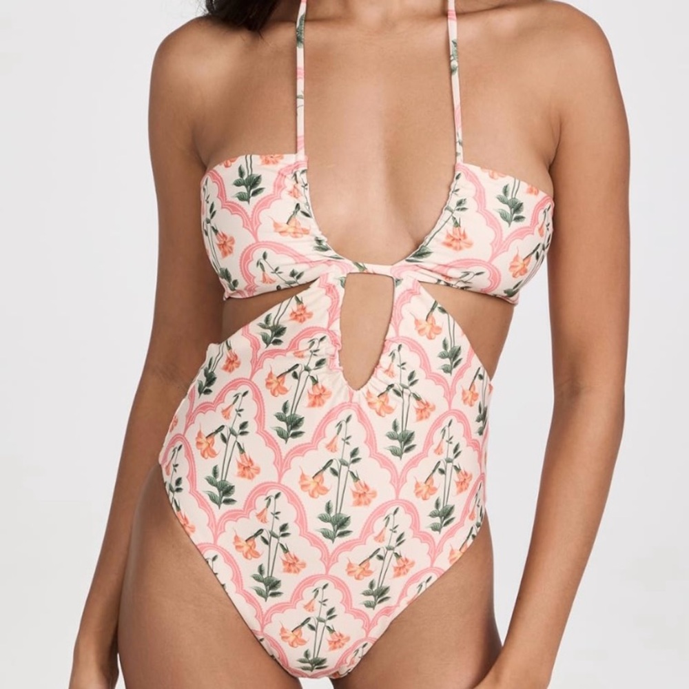 agua by agua bendita mejorana sabanero atardecer one piece